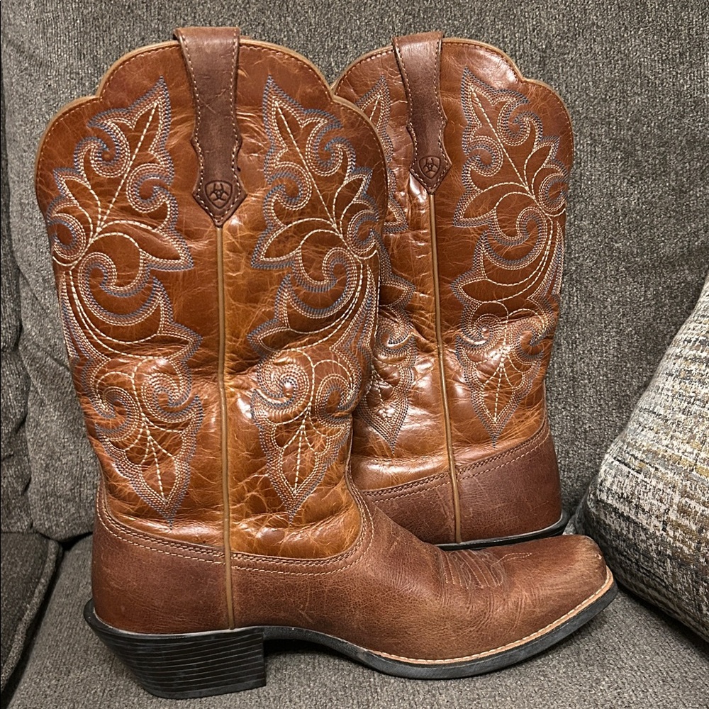 ARIAT Women’s  Brown Leather Western Boots - Picture 5 of 11